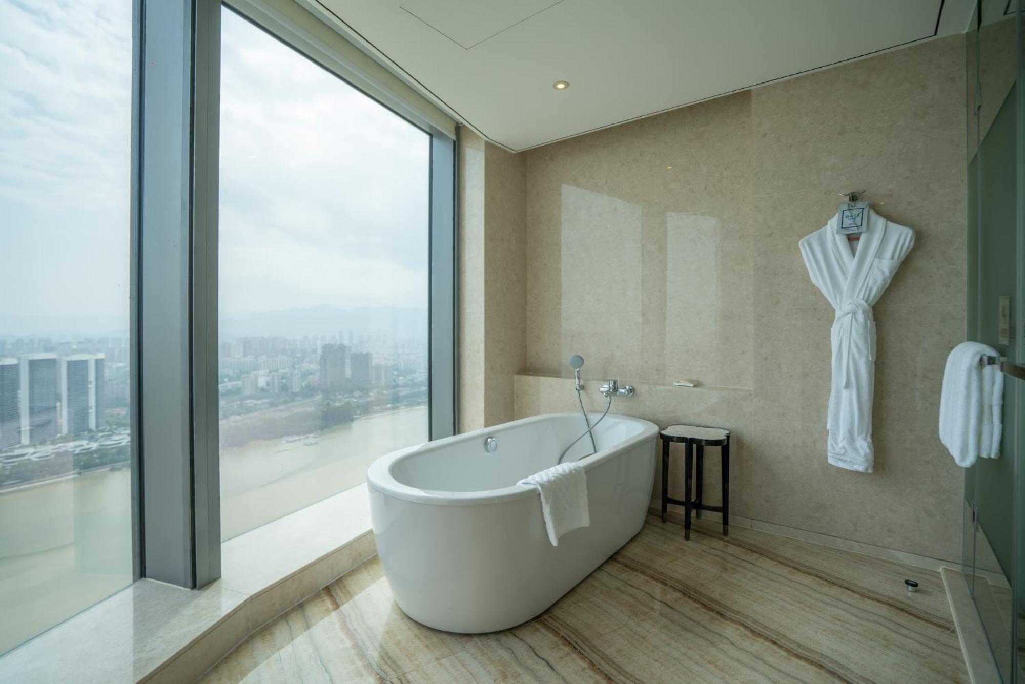 Hilton Fuzhou Hotell Fuzhou  Eksteriør bilde